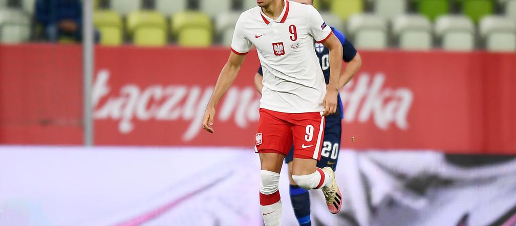 Jakub Moder w meczu Polska - Finlandia