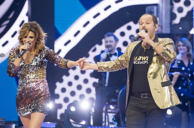 Stu artystów w operze leśnej