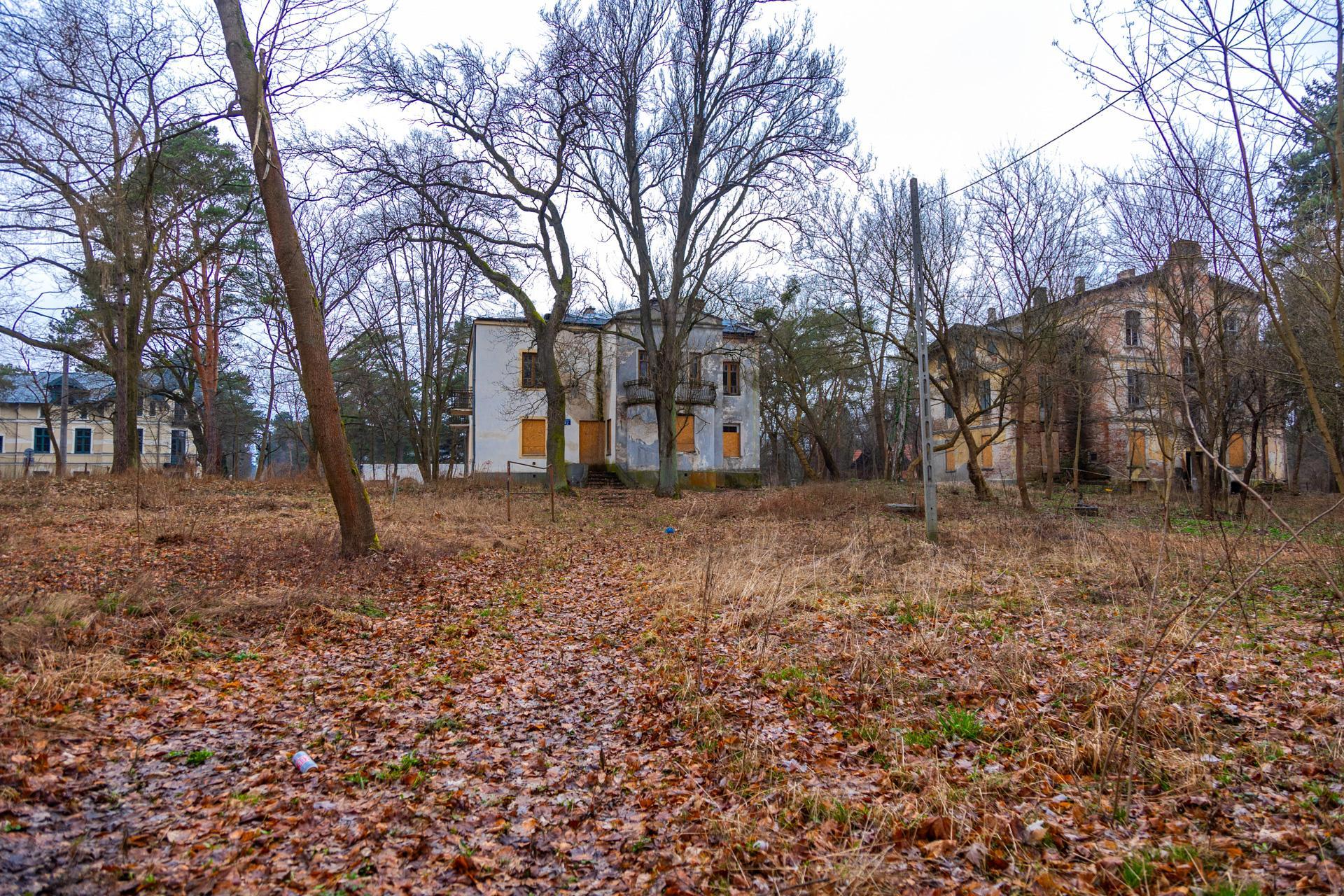Konstancin-Jeziorna. Opuszczone wille - zobacz zdjęcia rezydencji, które kiedyś zachwycały