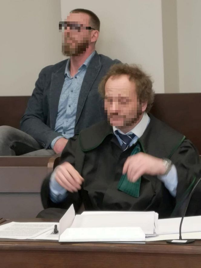 Adwokat zszokował słowami o trumnach na kółkach. Trwa proces