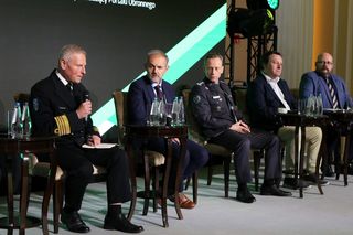  Łączność w sytuacjach kryzysowych i stanach nadzwyczajnych jako fundament  odpornego państwa