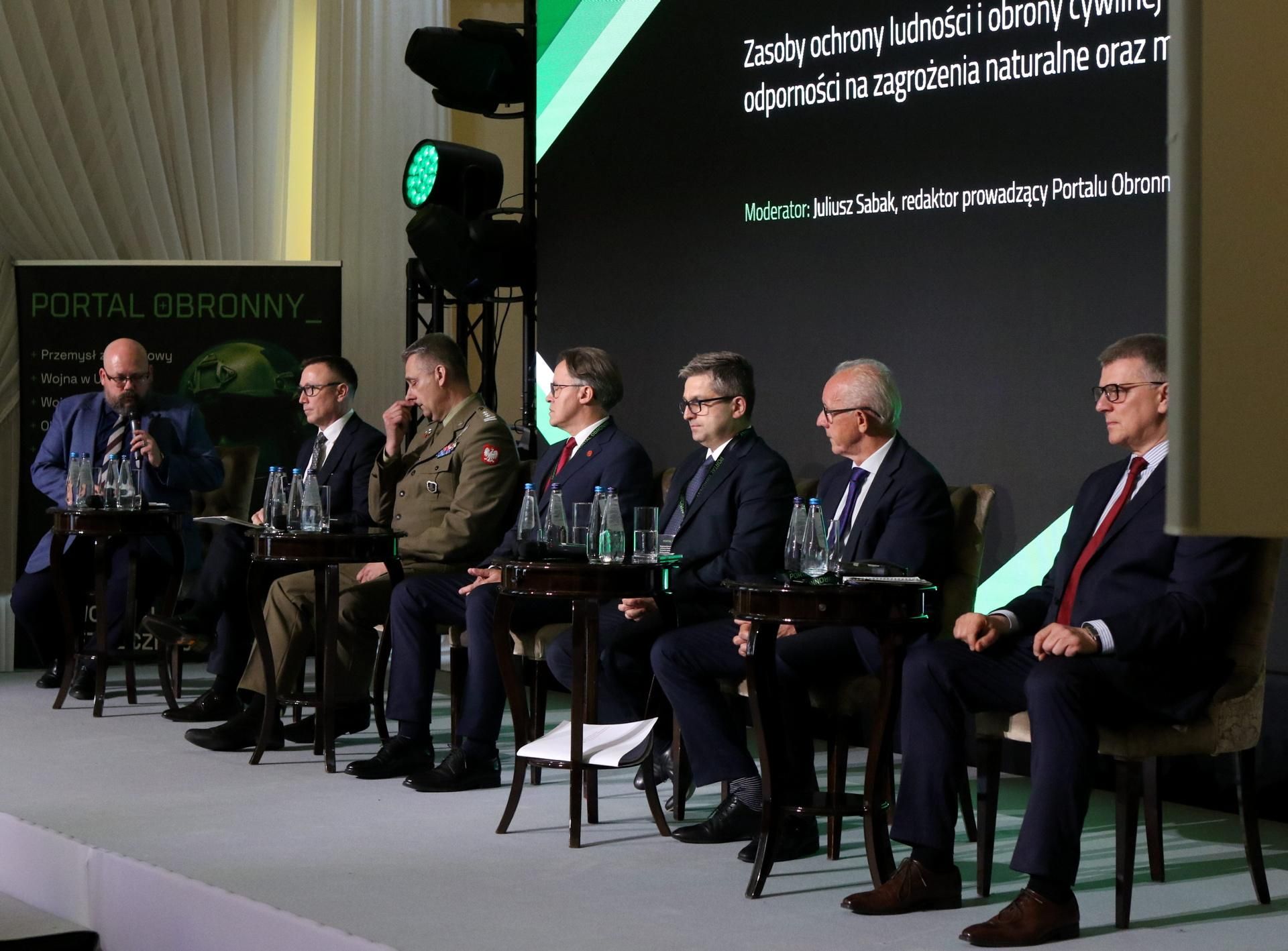 Zasoby ochrony ludności i obrony cywilnej w kontekście odporności na zagrożenia naturalne i militarne