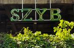 Neon Szyb na Bolko Loft w Bytomiu