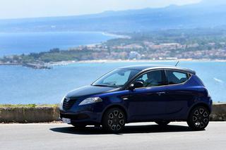 Lancia Ypsilon MOMODESIGN