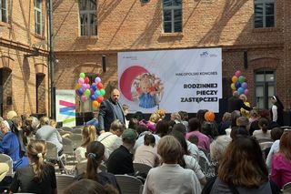 Ponad 2 tysiące rodzin zastępczych w Małopolsce, a w nich 3 tysiące dzieci! Zapotrzebowanie na rodziców nie ustaje