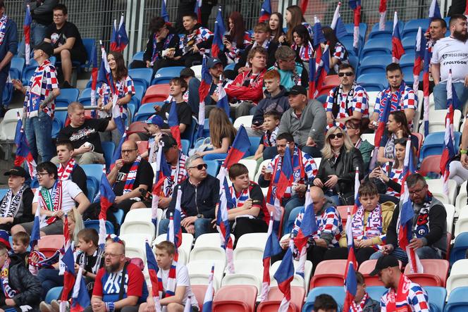 Górnik Zabrze - ŁKS Łódź - kibice na stadionie dopisali ZDJĘCIA