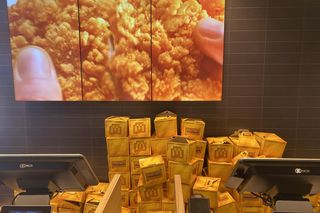 Minecraft Movie w McDonald's