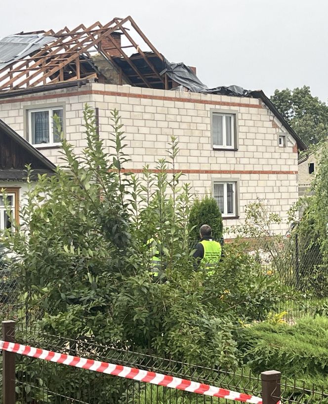 Małżeństwo ze wsi Wyryki dostało już pierwsze pieniądze od państwa. "Czekamy na oficjalne oszacowanie strat"