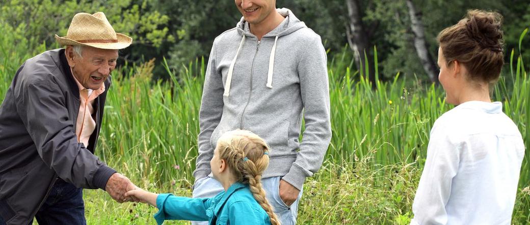 M jak miłość odc. 1026. Basia (Gabriela Raczyńska), Lucjan (Witold Pyrkosz), Paweł (Rafał Mroczek), Ala (Olga Frycz)