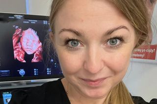 Mama Ginekolog przyznała, że przyjmuje znajomych na NFZ poza kolejką. To jest normalne