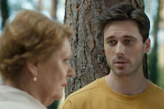 Barwy szczęścia, odcinek 3251: Cezary zacznie planować sprzedaż stadniny za plecami Józefiny. Dżo bardzo się zdenerwuje – ZDJĘCIA