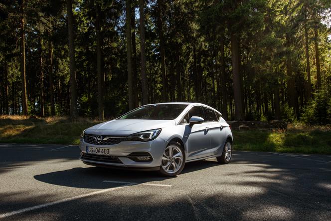 Opel Astra po liftingu 2020