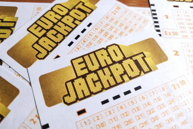 Eurojackpot: Pięć wygranych 4. stopnia w Polsce. Duża kasa w Choroszczy