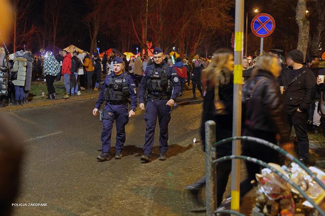 Burdy w Zakopanem i okolicach! Pijani i agresywni sylwestrowicze dali się we znaki policji [ZDJĘCIA]