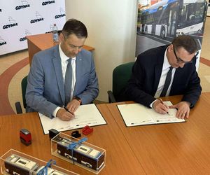 Gdynia podpisała umowę na dostawę 17 nowych pojazdów komunikacji miejskiej