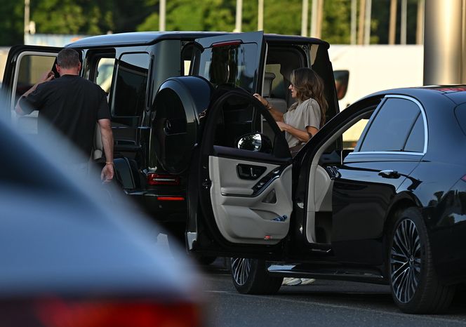 Przylot Lewandowskich do Polski. Żona piłkarza stawi się w sądzie