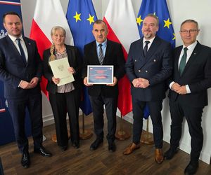 Będą nowe drogi i przebudowana stacja ujęcia wody. Ponad 5 milionów złotych trafiło do gmin województwa lubelskiego