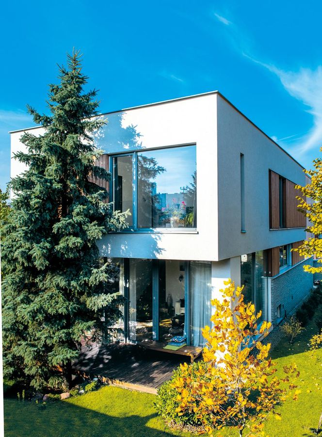 Nietypowy modernistyczny dom