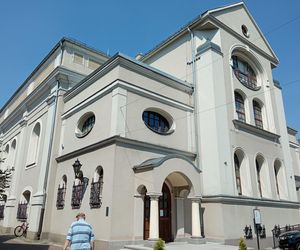 Synagoga w Lesznie