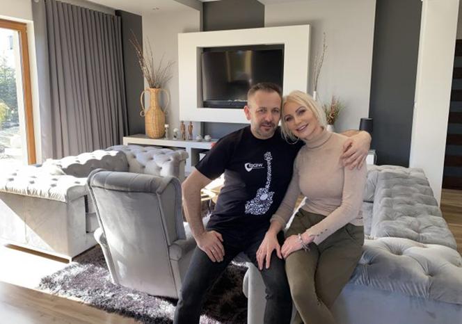 Mejk mieszka w pałacu