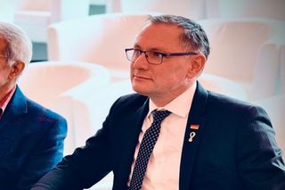 AfD pokazuje swoją twarz. Współprzewodniczący partii podważa sens obecności Niemiec w NATO i UE