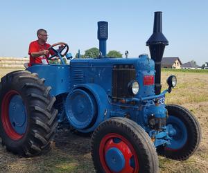 Festiwal starych ciągników w Wilkowicach. Setki maszyn, tysiące widzów i upał