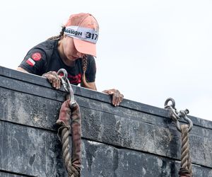 Runmageddon w Katowicach 2025. Błoto, pot i triumf na Hałdzie Kostuchna