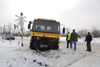 Lubelskie: Jechali wprost pod pociąg