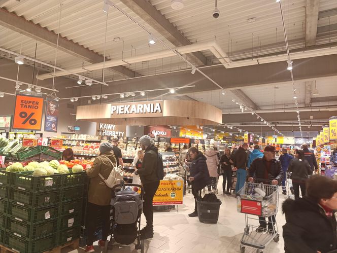 Kaufland w Rumi. Byliśmy na otwarciu! Promocje na każdym kroku