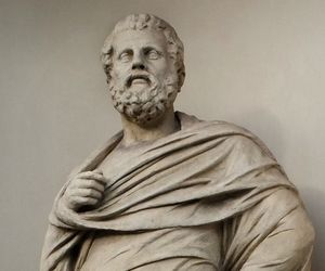 Antygona - streszczenie, opracowanie, problematyka