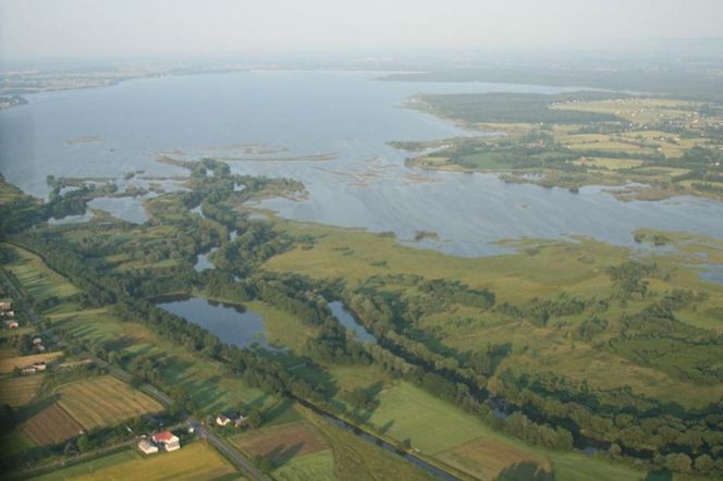 Polskie uzdrowisko rozsławia legendarny piłkarz. To niewielka wieś z wieloma atrakcjami