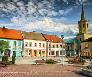 Miasta w GZM w województwie śląskim wyludniają się. Stąd ucieka najwięcej ludzi
