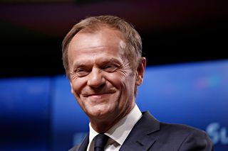 Donald Tusk wygłosił orędzie w TVP1! Szczęśliwej Polski, już czas