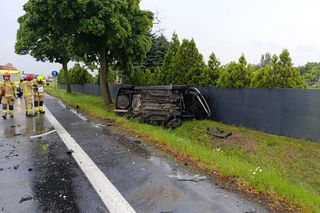 Wypadek na DW 309 koło Leszna. Zderzyły się dwa samochody