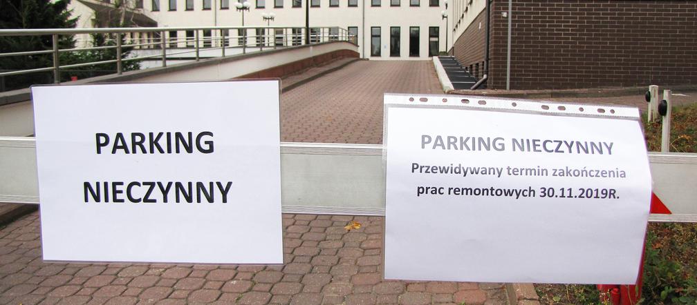 Parking przy ZUS w Rzeszowie nieczynny