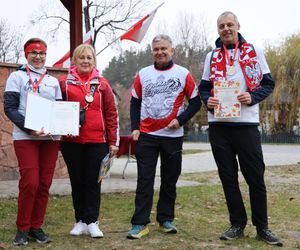 Poszli dla Niepodległej. W Krasnobrodzie odbył się IV. Rajd Nordic Walking