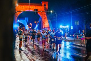Wrocław znów nie zaśnie! Rekordowy 11. PKO Nocny Półmaraton rozświetli miasto tysiącami biegaczy