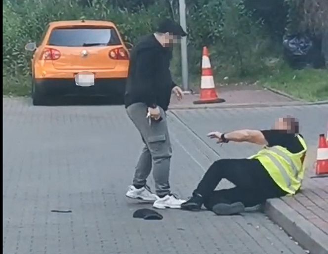 Dostawca jedzenia pobił ochroniarza w Warszawie! Poszło o parkowanie na Ochocie 