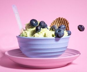 Męczą Cię upały? Zrób sobie domowe lody z kilku składników