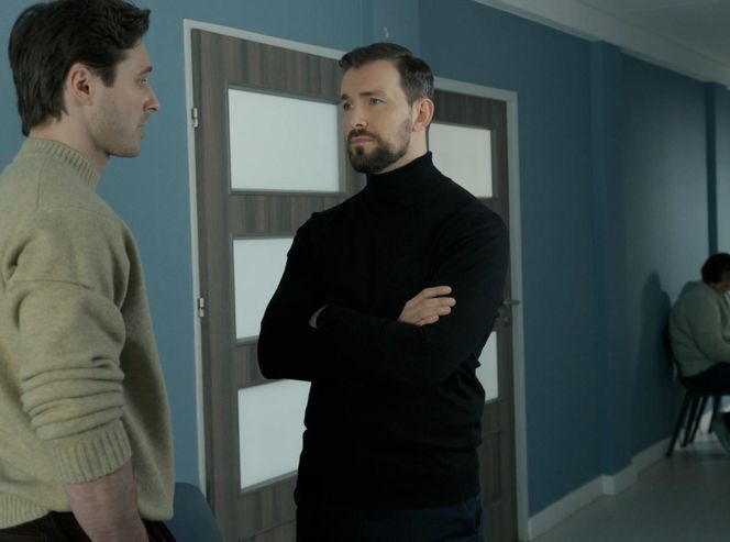 Barwy szczęścia, odcinek 3202: Kodur (Oskar Stoczyński), Cezary (Marcel Opaliński)