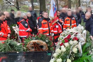 Podkarpackie. Ratownicy pożegnali zmarłą lekarkę [GALERIA]