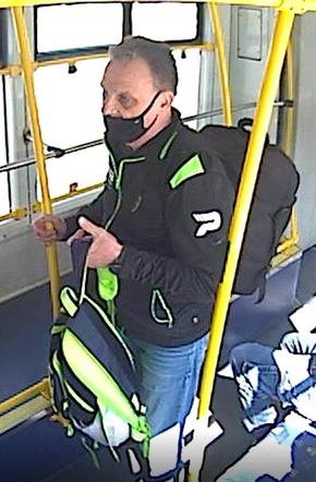 Złodziej ukradł bagaże z autobusu