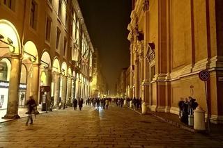 Bolonia na Boże Ciało w 4 dni. Zobacz najpiękniejsze miasto północnych Włoch. Loty z Wrocławia 