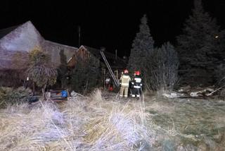 W Tarnowie zapalił się drewniany dom. Nie żyje 73-letni mężczyzna