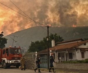 Pożary w kurortach wróciły! Gdzie wakacje mogą być niebezpieczne?