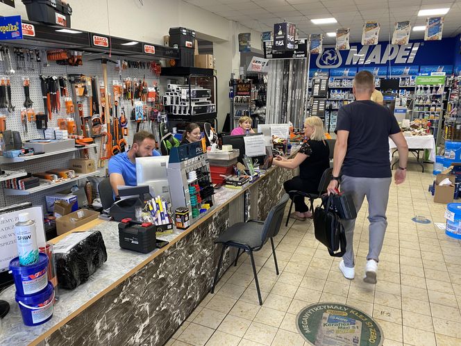 Wakacyjna wizyta radiowej ekipy w Hurtowni Metalex
