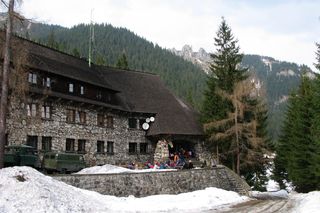 Schronisko PTTK na Polanie Chochołowskiej