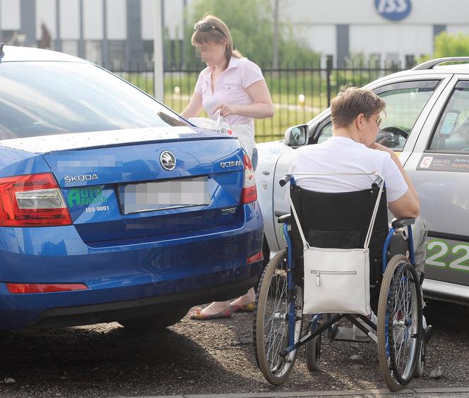 MICHAŁ FIGURSKI REHABILITUJE SIĘ_1PUBL