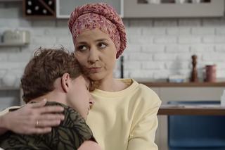 Pierwsza miłość, odcinek 3736: Tomek (Oskar Wojciechowski), Kinga (Aleksandra Zienkiewicz)