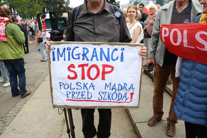 Protesty przeciwko migracji w całym kraju!